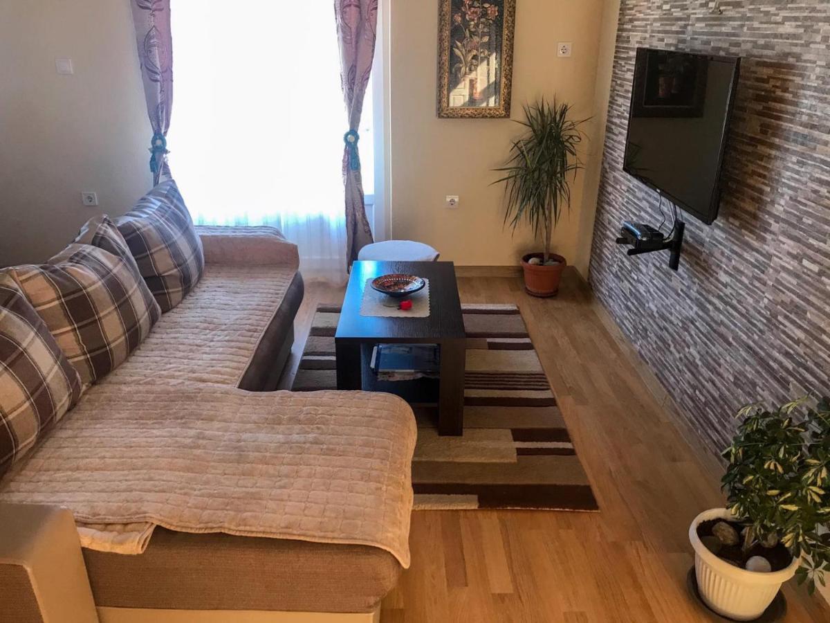 Jovana -- Porodicni Apartmani Igalo Χέρτσεγκ Νόβι Εξωτερικό φωτογραφία
