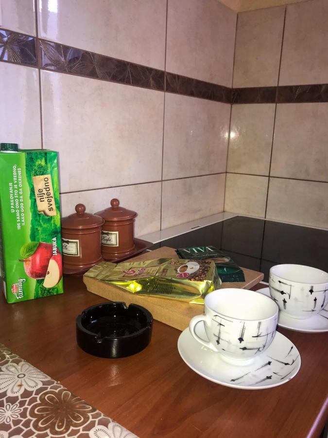Jovana -- Porodicni Apartmani Igalo Χέρτσεγκ Νόβι Εξωτερικό φωτογραφία
