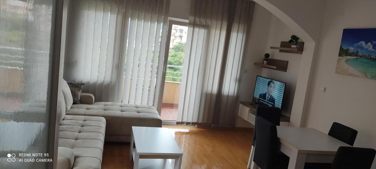 Jovana -- Porodicni Apartmani Igalo Χέρτσεγκ Νόβι Δωμάτιο φωτογραφία