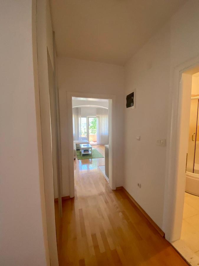 Jovana -- Porodicni Apartmani Igalo Χέρτσεγκ Νόβι Εξωτερικό φωτογραφία