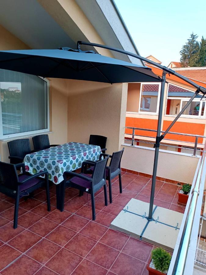 Jovana -- Porodicni Apartmani Igalo Χέρτσεγκ Νόβι Εξωτερικό φωτογραφία