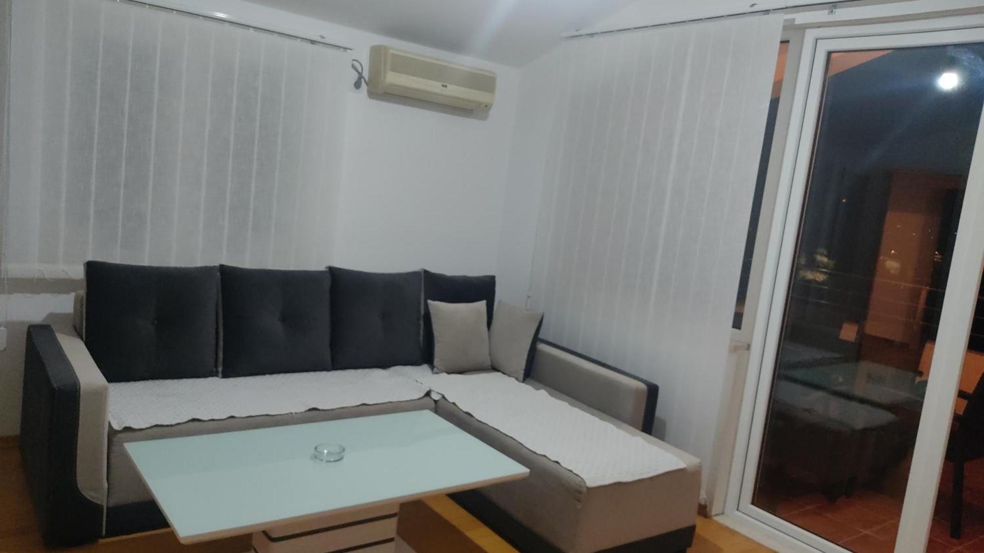Jovana -- Porodicni Apartmani Igalo Χέρτσεγκ Νόβι Δωμάτιο φωτογραφία
