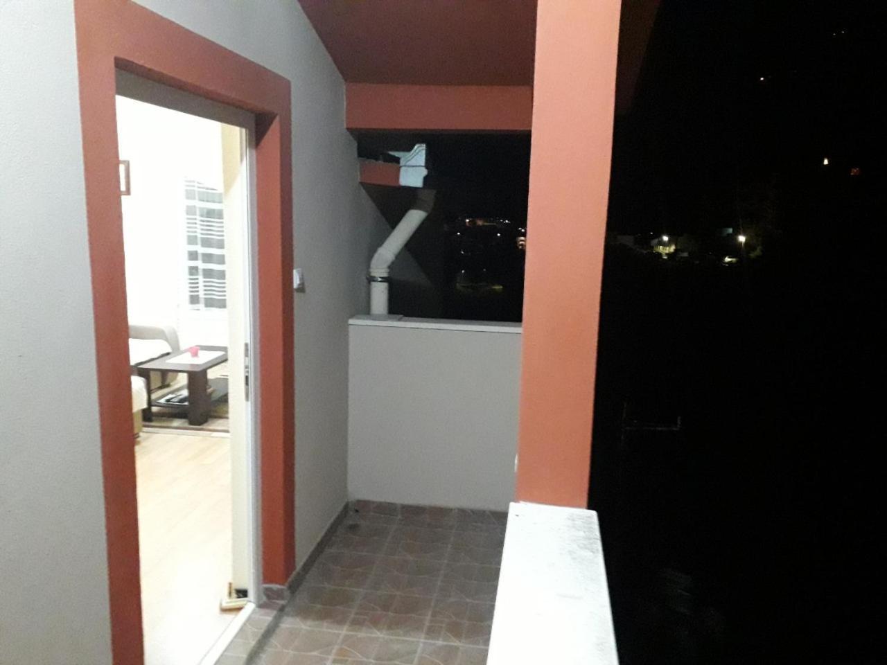 Jovana -- Porodicni Apartmani Igalo Χέρτσεγκ Νόβι Εξωτερικό φωτογραφία